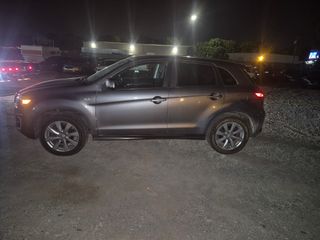 2015 Mitsubishi Outlander Sport SE - Exterior Side Driver Image